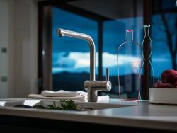 Franke solid stainless steel kitchen tap Atlas Neo swivel spout 115.0547.856