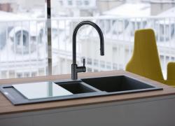 Franke Kitchen tap Eos Neo with spout pull-out spray head brushed black 115.0666.438