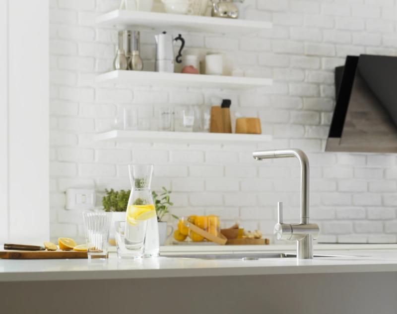 Franke brushed stainless steel sensor Kitchen tap Atlas Neo with pull-out spout stainless steel 115.0625.523