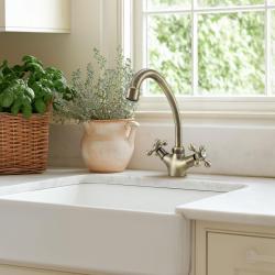 AquaTrimo Vivaldi nostalgic kitchen tap bronze 21VV7067BN