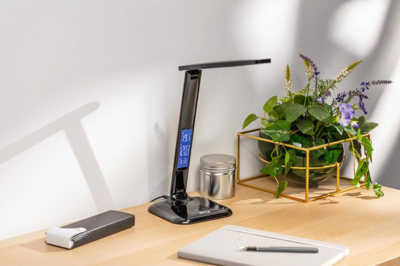 Decor Desktop lamp LINEAR 7W 420lm AC220-240V 3-CCT 5 Step Dimming PF>0 5 RA>80 black 1208962501