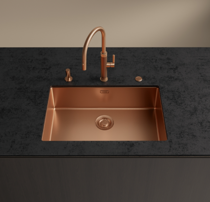 Franke Mythos Masterpiece Kitchen Faucet Copper with J-Spout and Pull-Out Spray - 115.0711.557