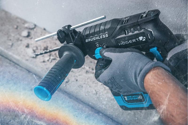 BRUSHLESS HAMMER DRILL WITH CHISELING FUNCTION 18V