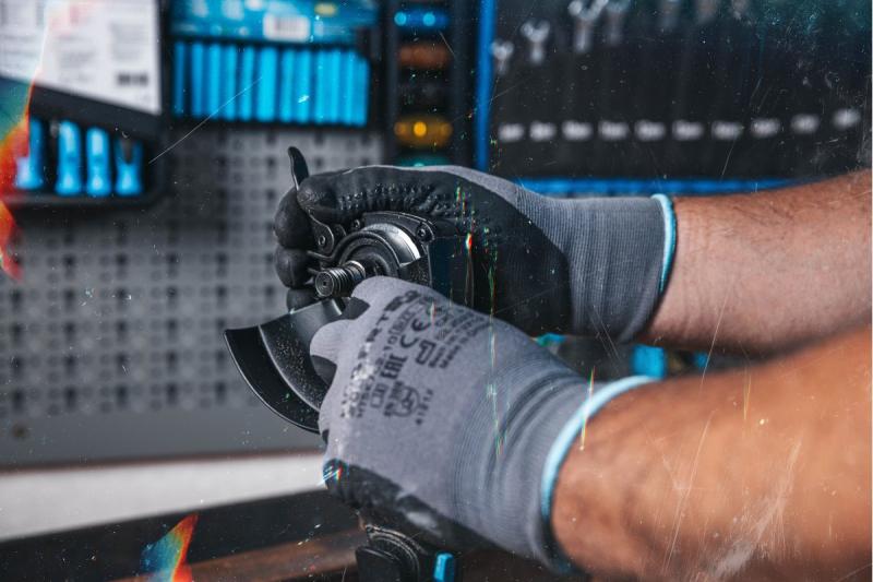 CORDLESS BRUSHLESS ANGLE GRINDER 125MM 18V