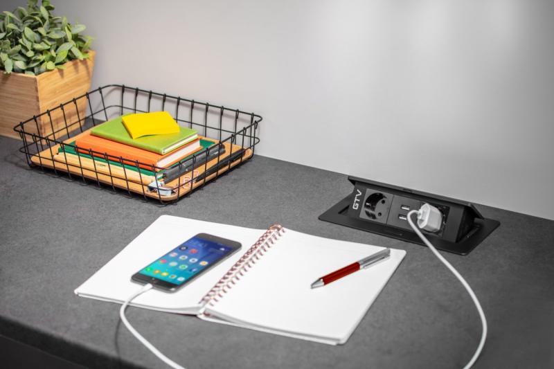 Desktop extension cable SOFT 2x schuko socket, USB 2.1A, power cable with plug, black