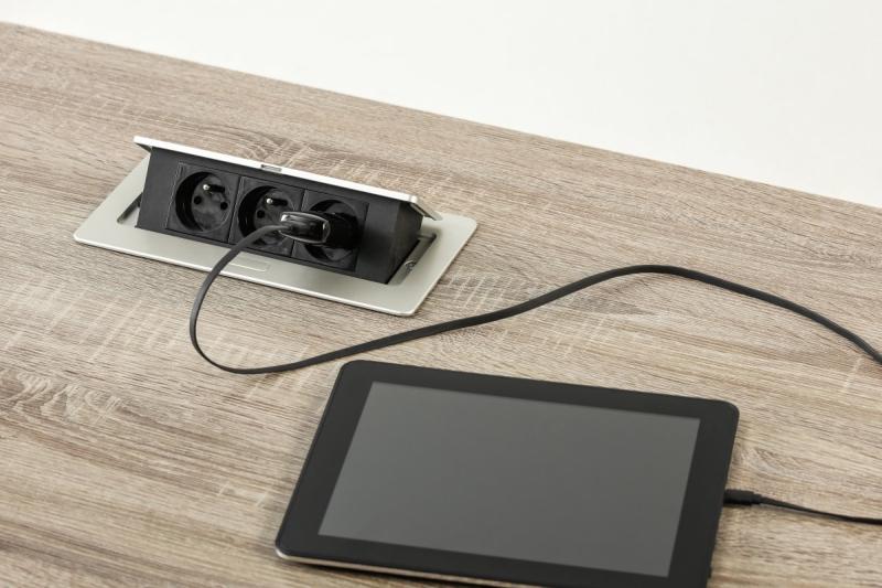 SOFT pull-out power socket, power cable 1,5m