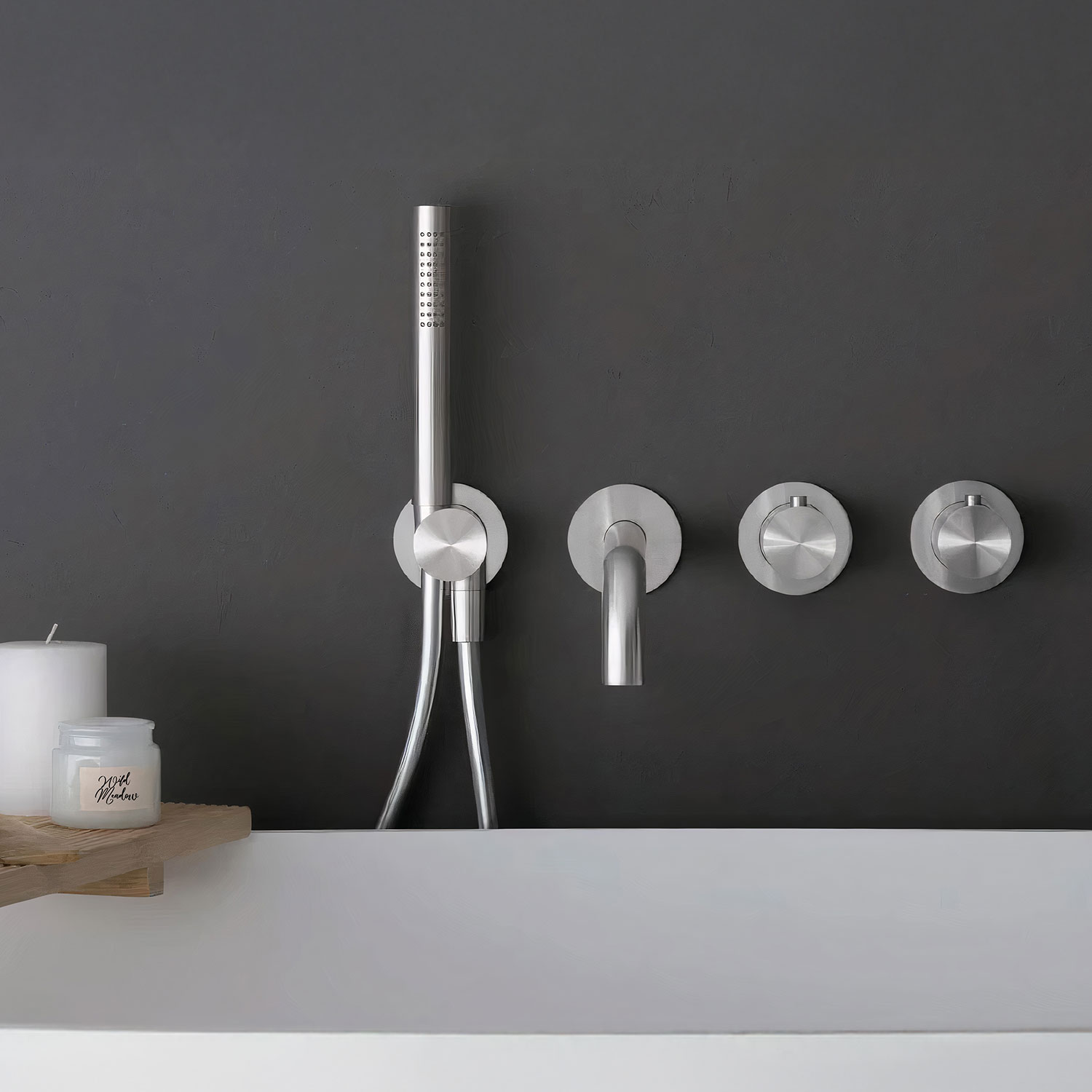 Complete Shower Set vs. Mixing Individual Components: Which One Elevates Your Bathroom Design?