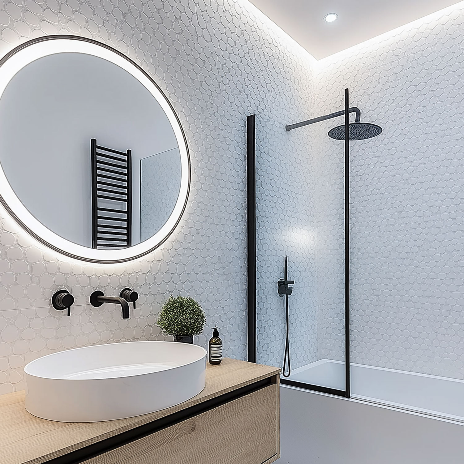 Showers for Small Bathrooms – How to Choose When Space Is Limited