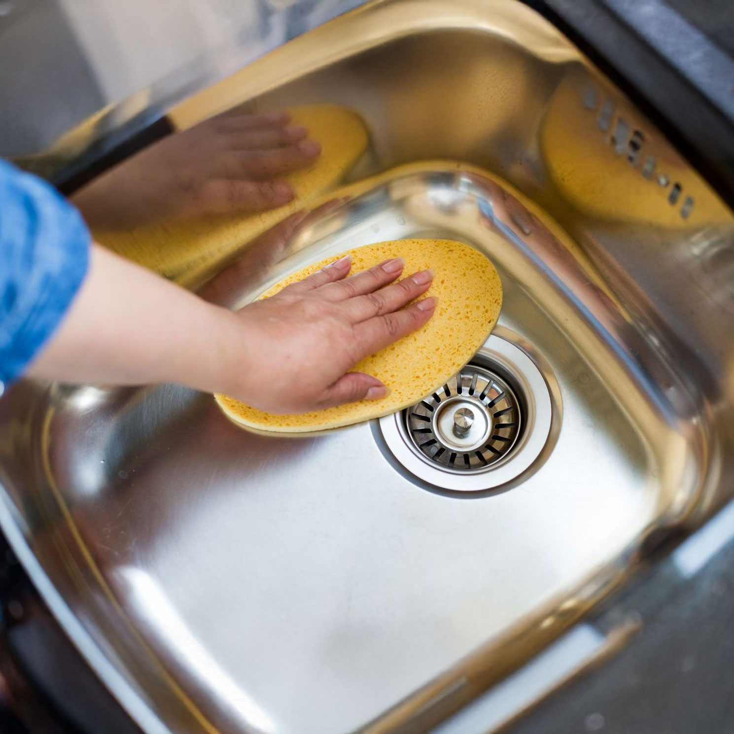 Maintenance and cleaning advice stainless steel sink and stainless steel worktop